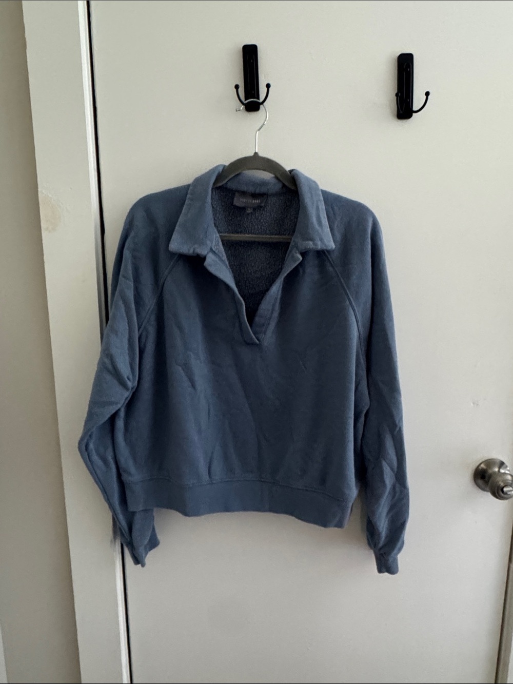 Cozy Blue Pullover Collared Sweatshirt - Women's